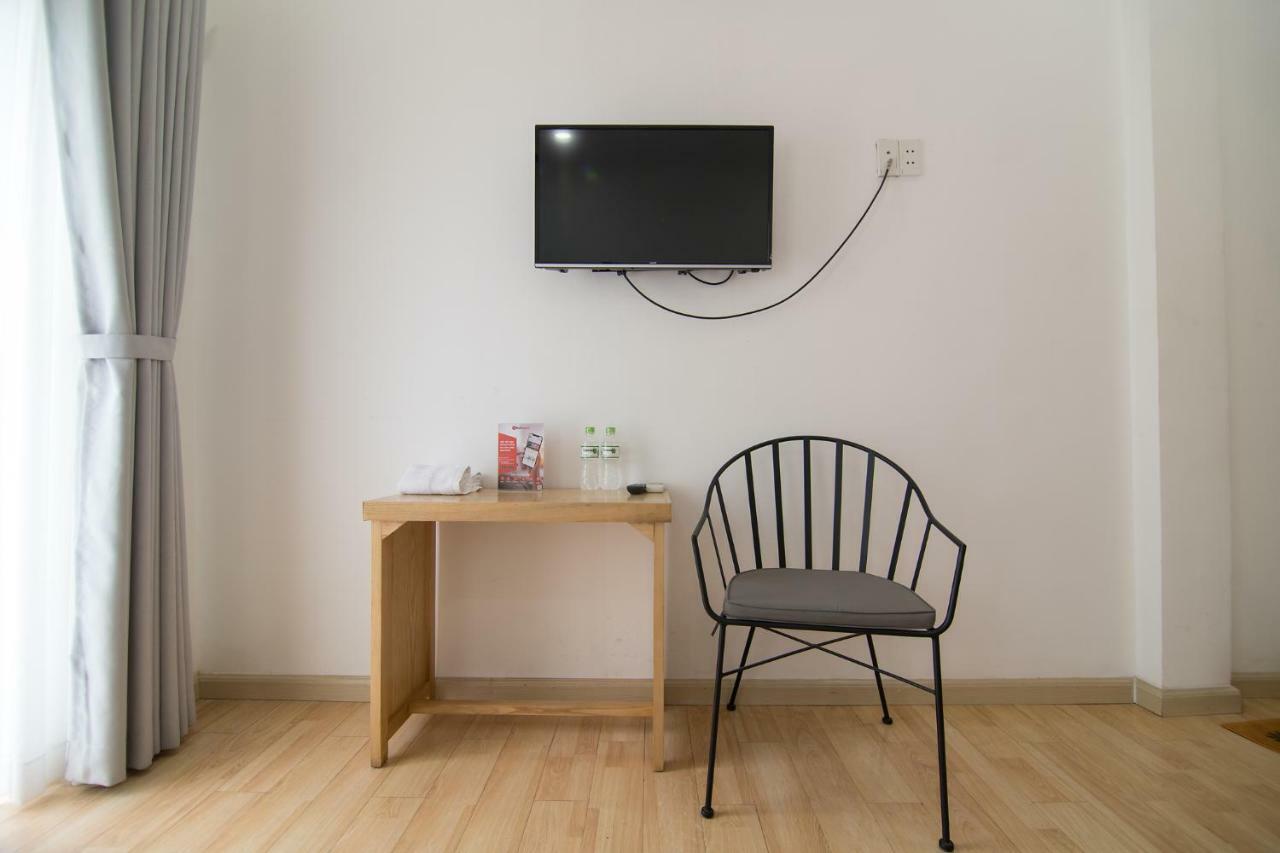 Reddoorz Near Nguyen Hue Walking Street 2 - Dorms Available Ho Chi Minh-Byen Eksteriør billede